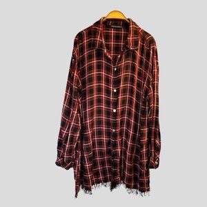 Love and Legend Women’s Plaid Top Size 22 Red Black